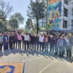  उत्तरांचल पॉवर इंजीनियर्स एसोसिएशन द्वारा तीसरे दिन भी अधिशासी अभियंता के 40 रिक्त पदों पर पदोन्नति ना किये जाने एवं अन्य लंबित मांगों के निस्तारण न होने के चलते यूपीसीएल मुख्यालय पर विरोध प्रदर्शन किया 