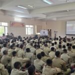 SSP हरिद्वार के निर्देश पर हरिद्वार पुलिस द्वारा लगातार चलाया जा रहा जागरुकता अभियान, पुलिस टीम पंहुची पतंजलि यूनिवर्सिटी स्थित एनसीसी कैंप, चलाई पाठशाला